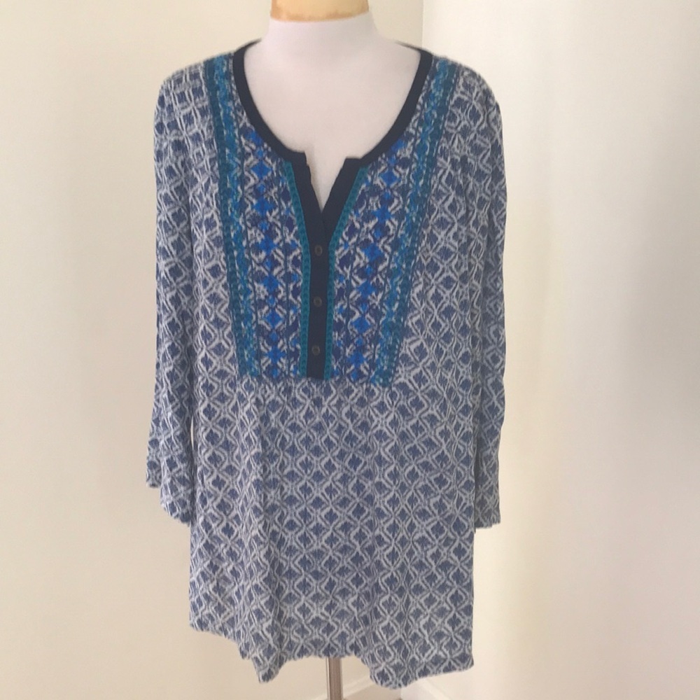 Lucky Brand large blue printed embroidered tunic top.